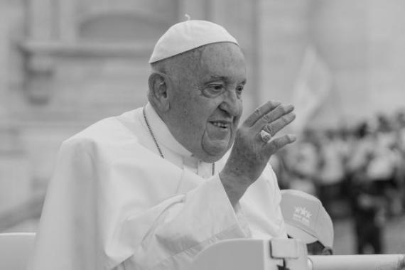 PapstFranziskus_DBK_MaximilianVonLachner_sw.jpg_351030056